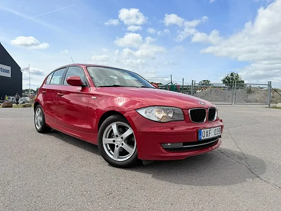 BMW 118D 2011 photo 3