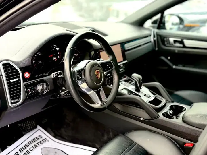 Porsche Cayenne 2023 photo 5