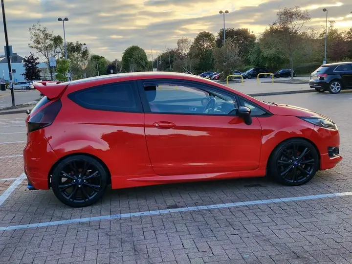 Ford Fiesta 2016 photo 4