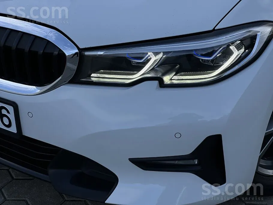 BMW 320 2021 photo 5