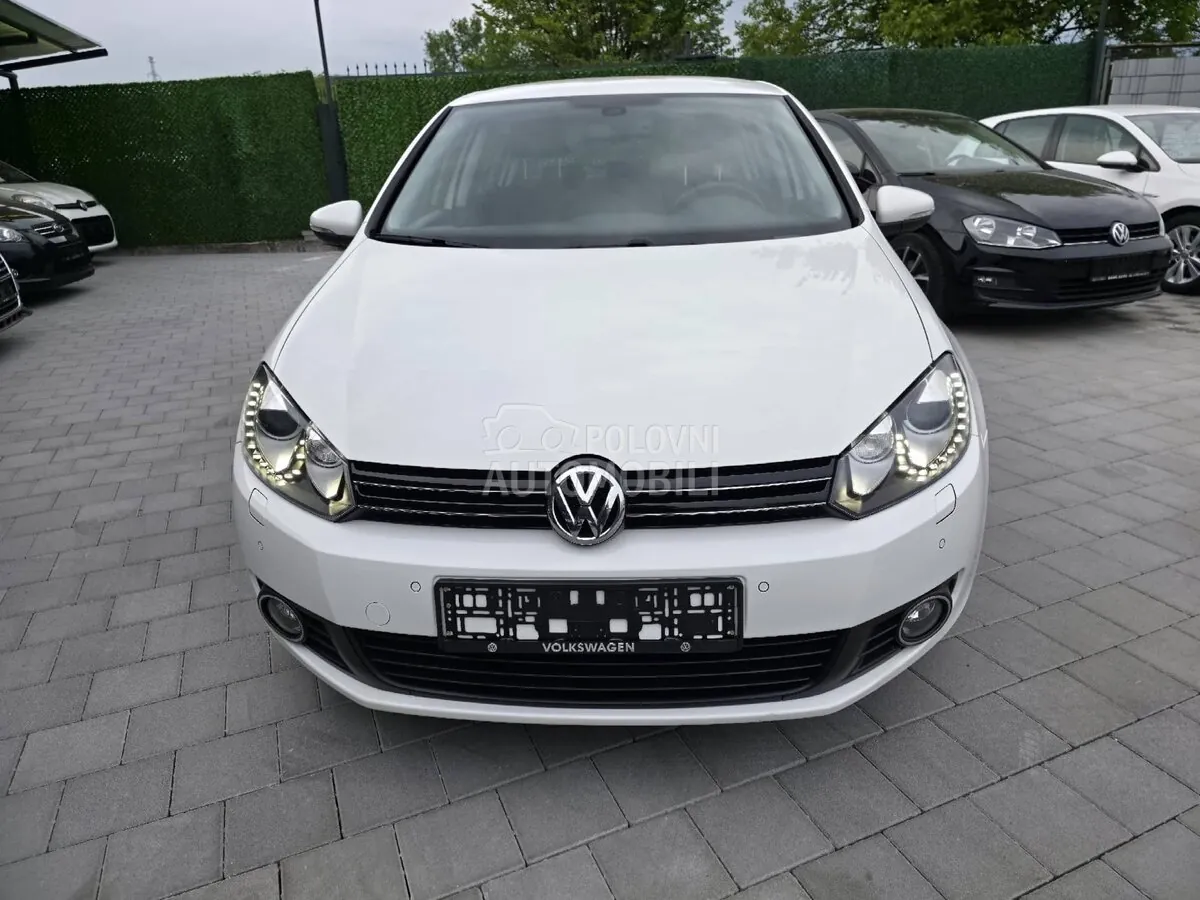 Volkswagen Golf 2011 photo 2
