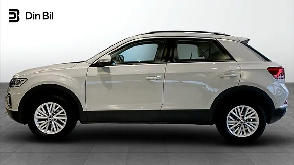 Volkswagen T-Roc 2023 photo 2
