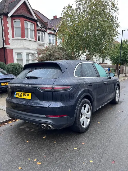 Porsche Cayenne 2018 photo 2