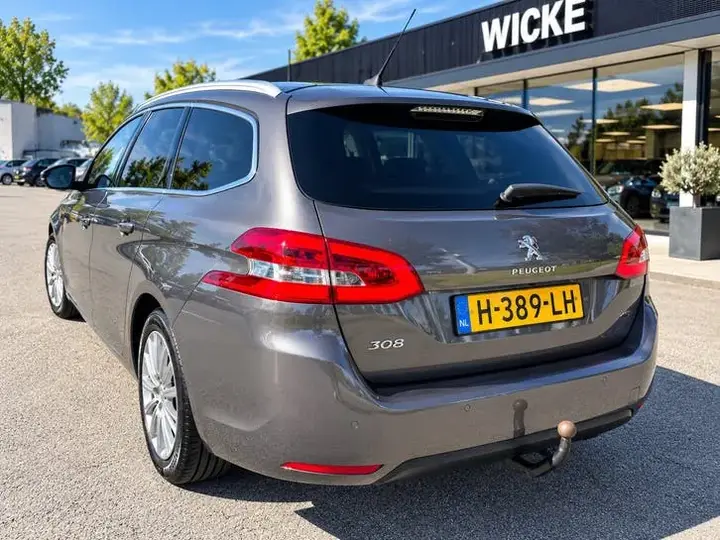 Peugeot 308 2020 photo 3