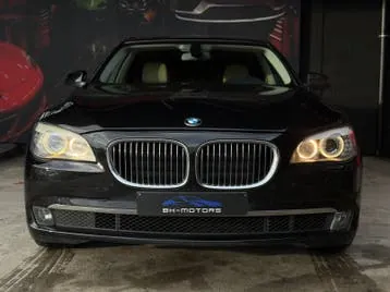 BMW Série 7 2012 photo 2