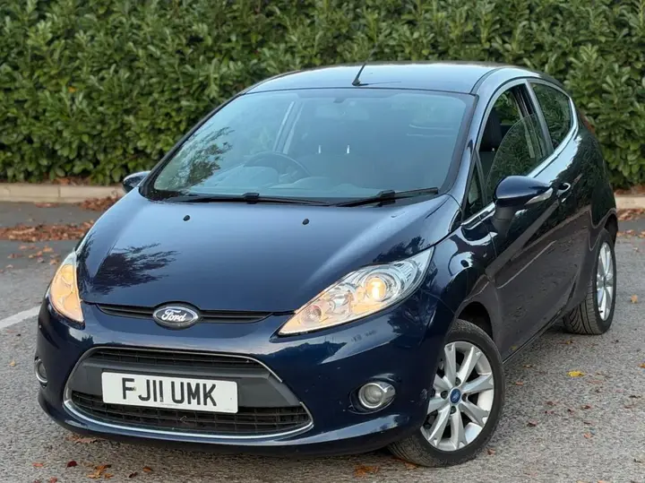 Ford Fiesta 2011 photo 3