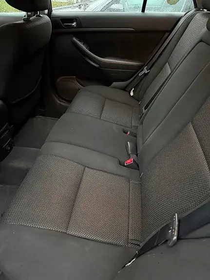Toyota Avensis 2004 photo 5