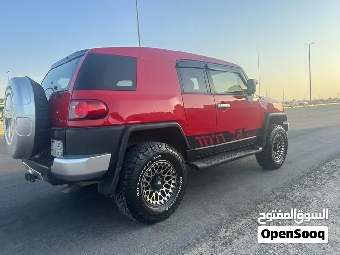 Toyota Fj 2015 photo 2