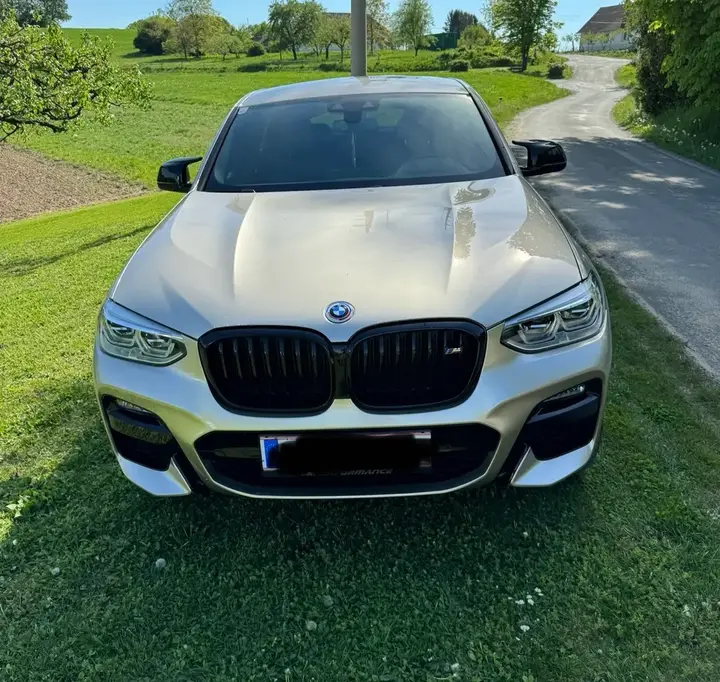 BMW X4 2021 photo 2