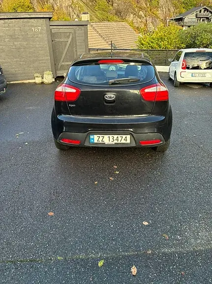 Kia Rio 2012 photo 3