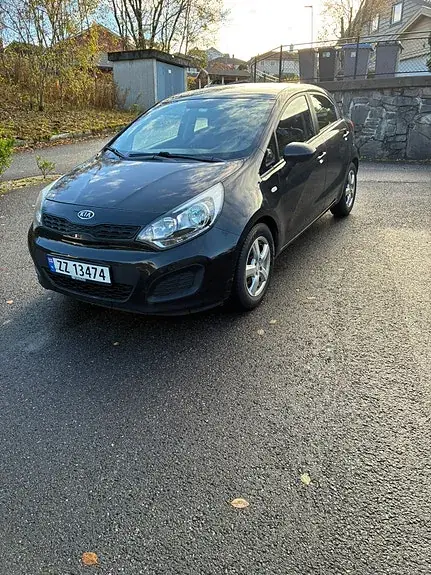 Kia Rio 2012 photo 2
