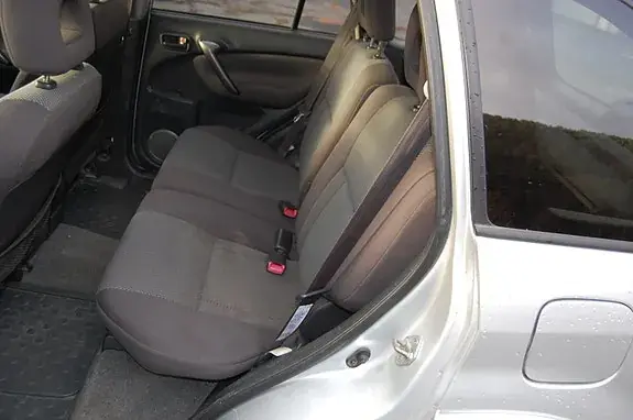 Toyota Rav4 2005 photo 5