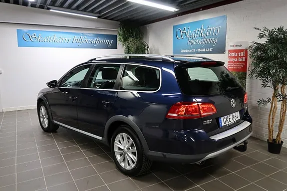 Volkswagen Passat Alltrack 2014 photo 2