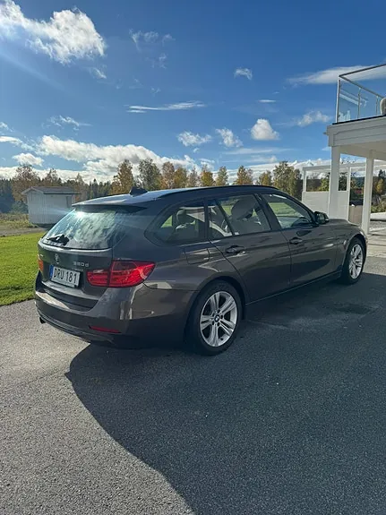 BMW 320D 2015 photo 3