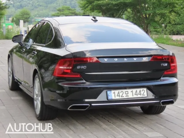 Volvo S90 2019 photo 4