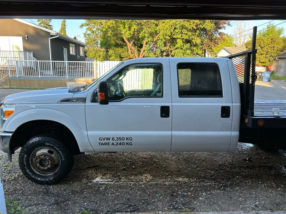 Ford F350 2013 photo 3