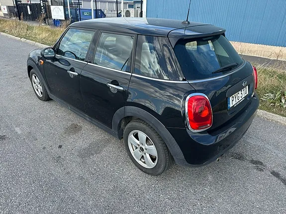 Mini One 2015 photo 2