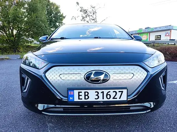 Hyundai Ioniq 2020 photo 2