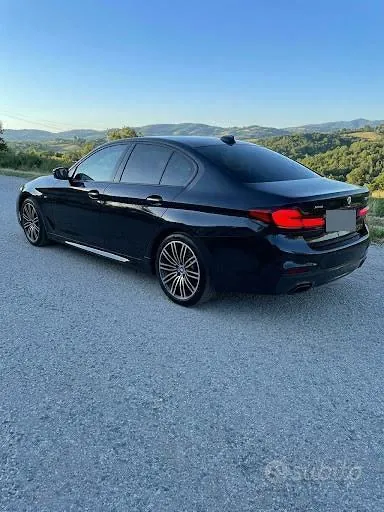 BMW 5 Series 2018 photo 4