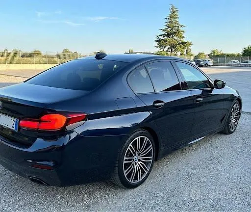 BMW 5 Series 2018 photo 3