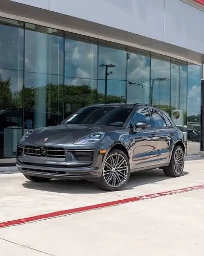 Porsche Macan 4 2024 photo 2