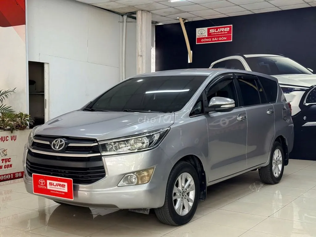 Toyota Innova 2017 photo 2