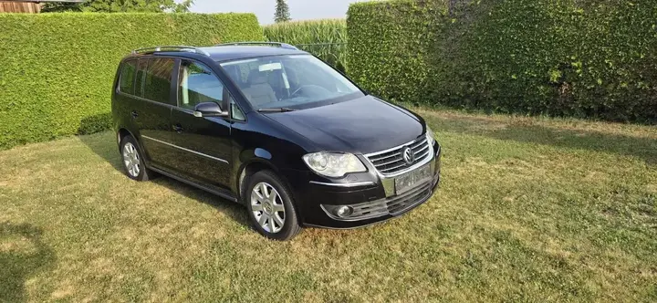 Volkswagen Touran 2007 photo 3