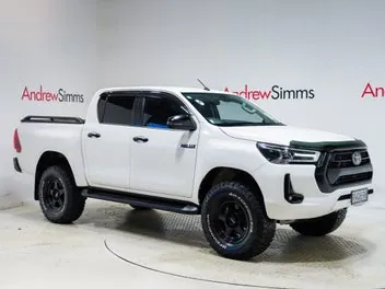Toyota Hilux 2021 photo 2