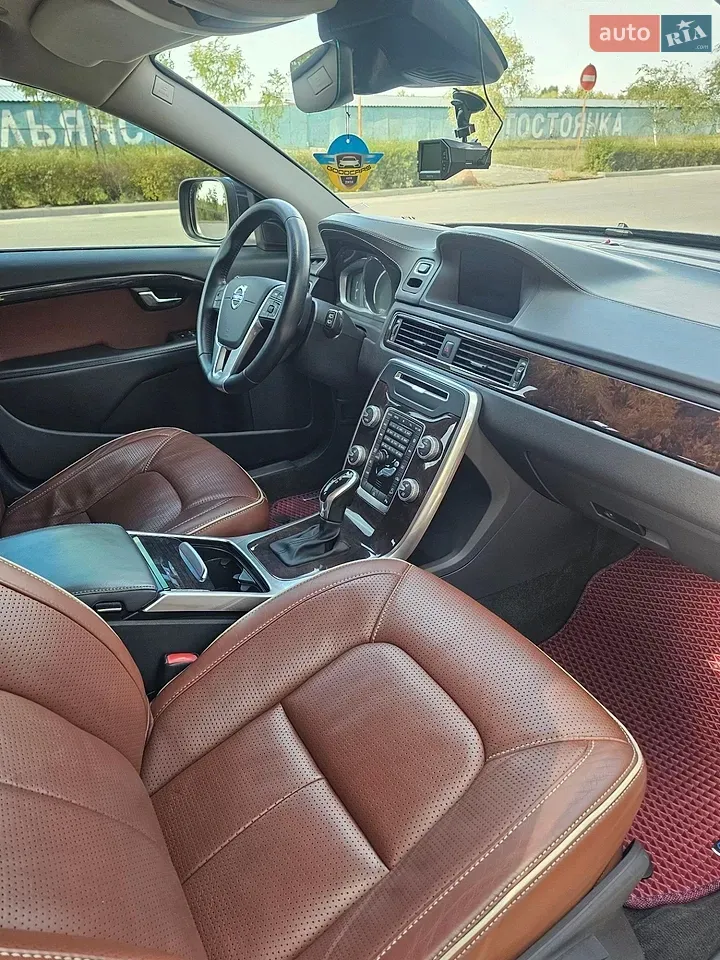 Volvo Xc70 2015 photo 2