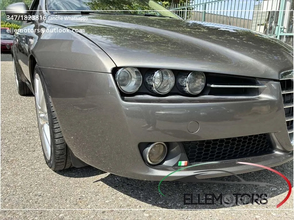 Alfa Romeo 159 Sportwagon 2010 photo 4
