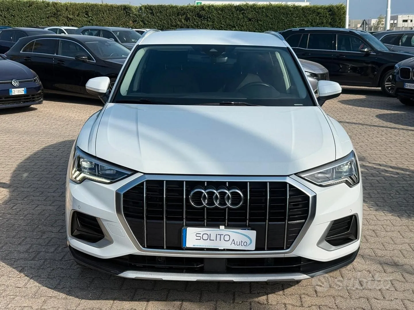 Audi Q3 2023 photo 2
