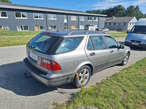 Saab 9-5 2004 photo 4