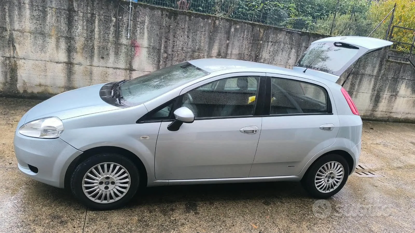 Fiat Grande Punto 2008 photo 5