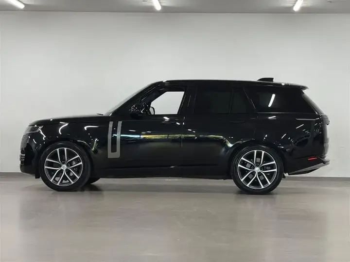 Land Rover Range Rover 2024 photo 4
