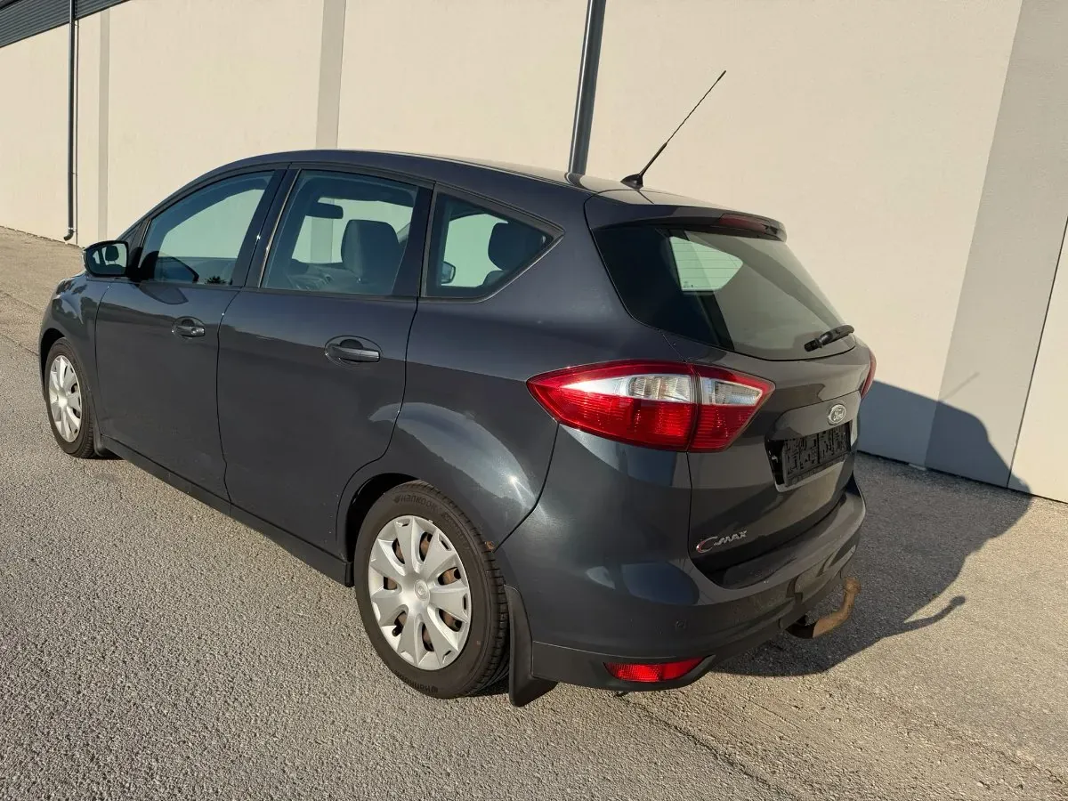 Ford C-Max 2011 photo 3