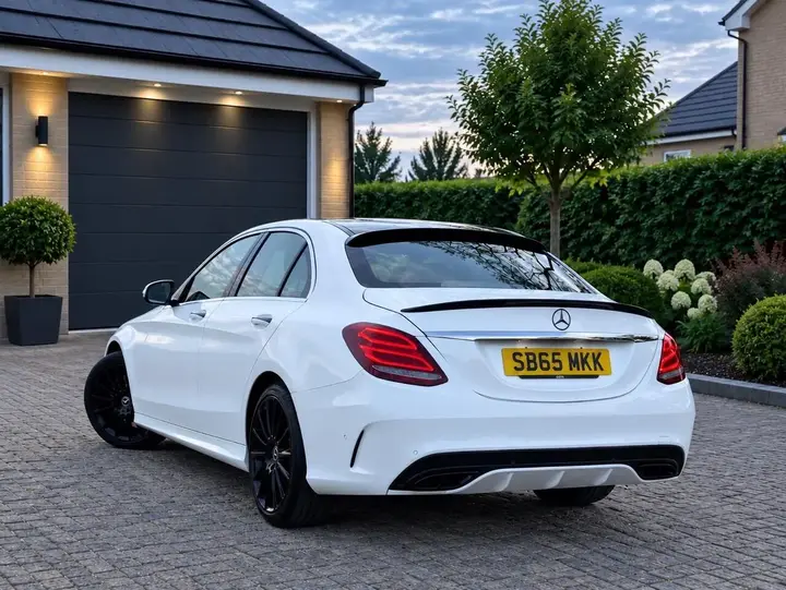 Mercedes-Benz C-Class 2015 photo 3