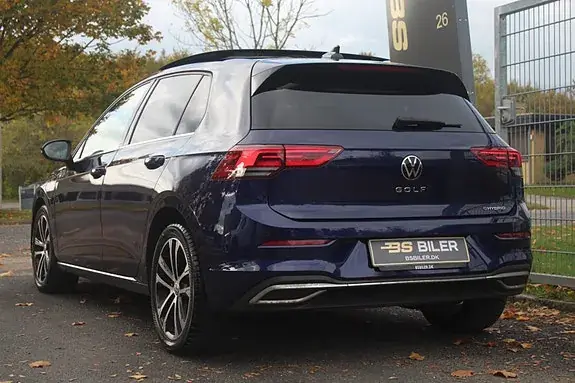 Volkswagen Golf Viii 2021 photo 3