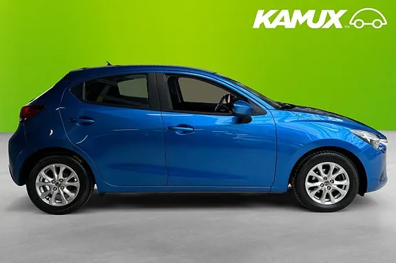 Mazda 2 2016 photo 2