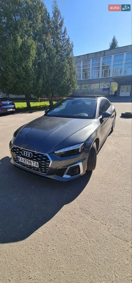 Audi A5 2021 photo 2