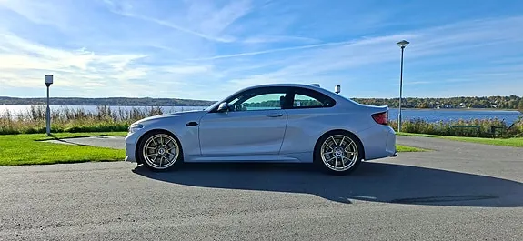 BMW M2 2020 photo 2