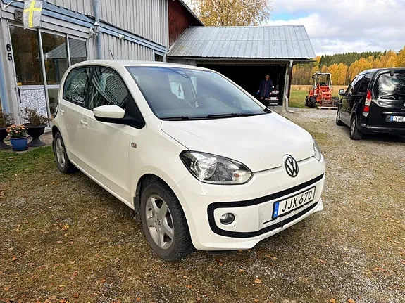 Volkswagen Up 2016 photo 2