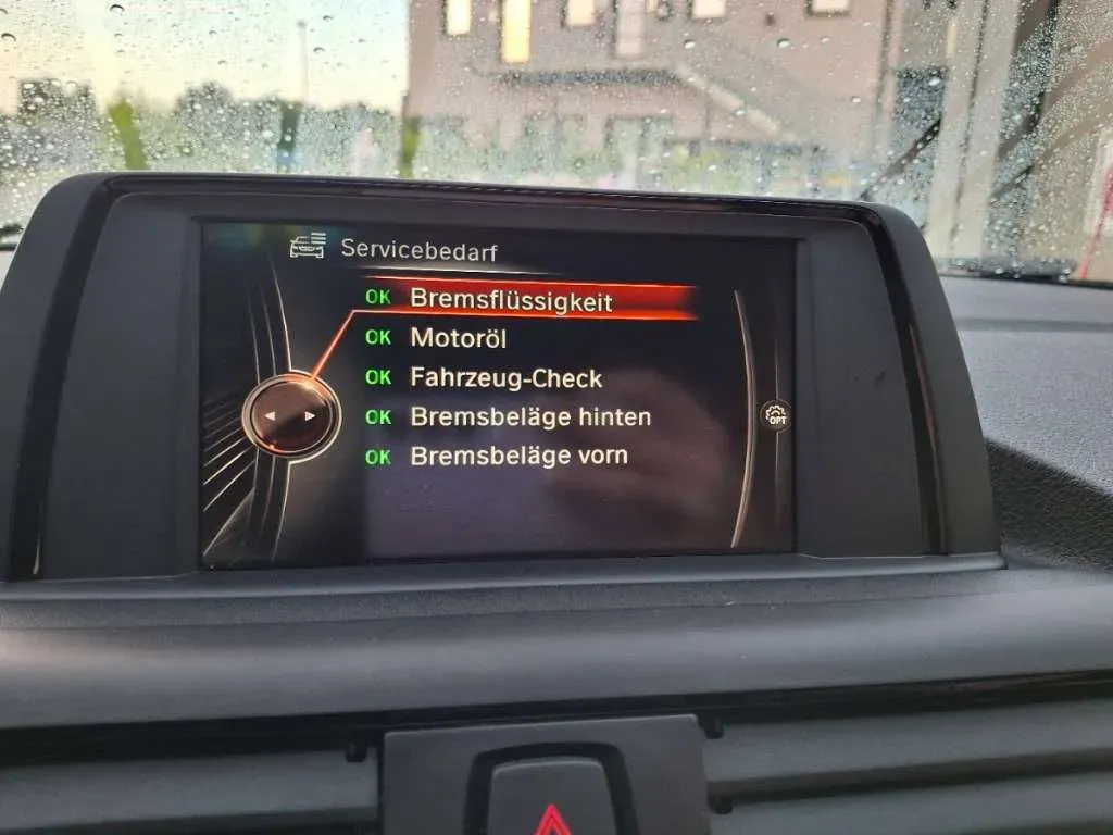 BMW 1 Series 2015 photo 3