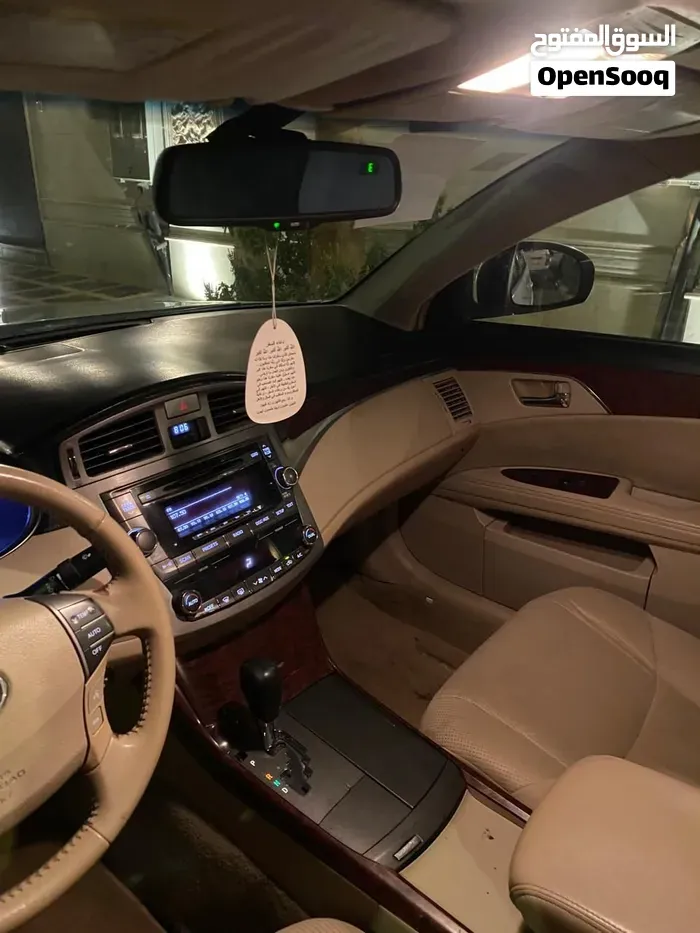 Toyota Avalon 2012 photo 3