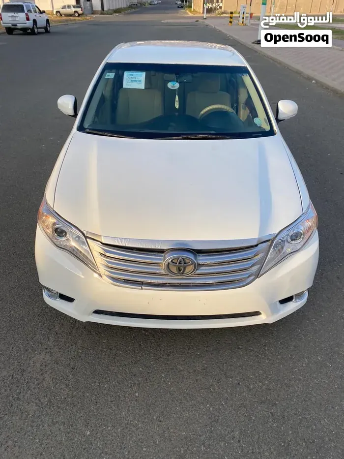 Toyota Avalon 2012 photo 4