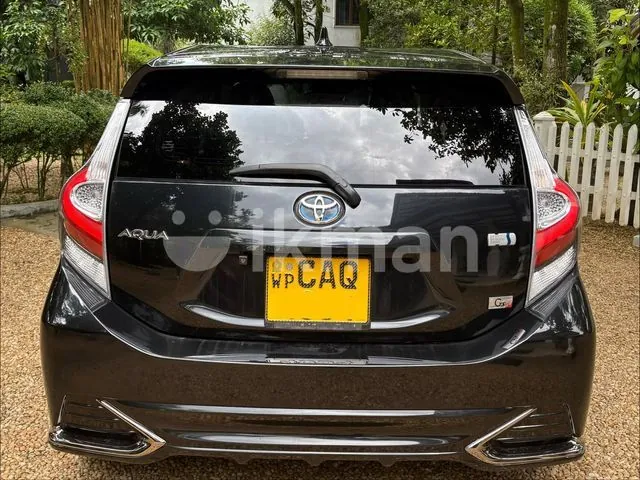 Toyota Aqua 2016 photo 2