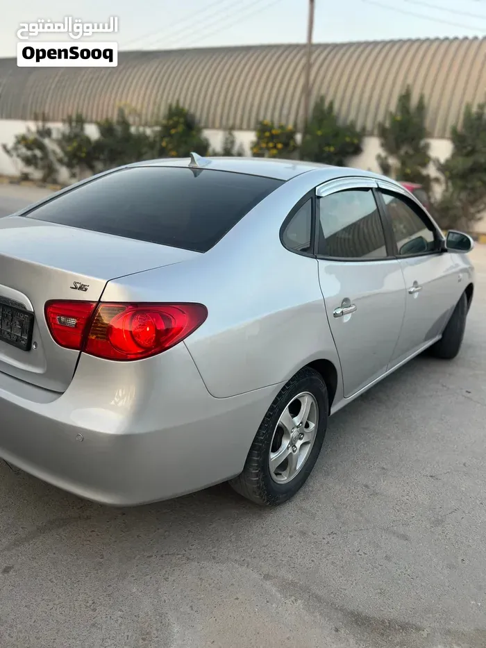 Hyundai Avante 2007 photo 2