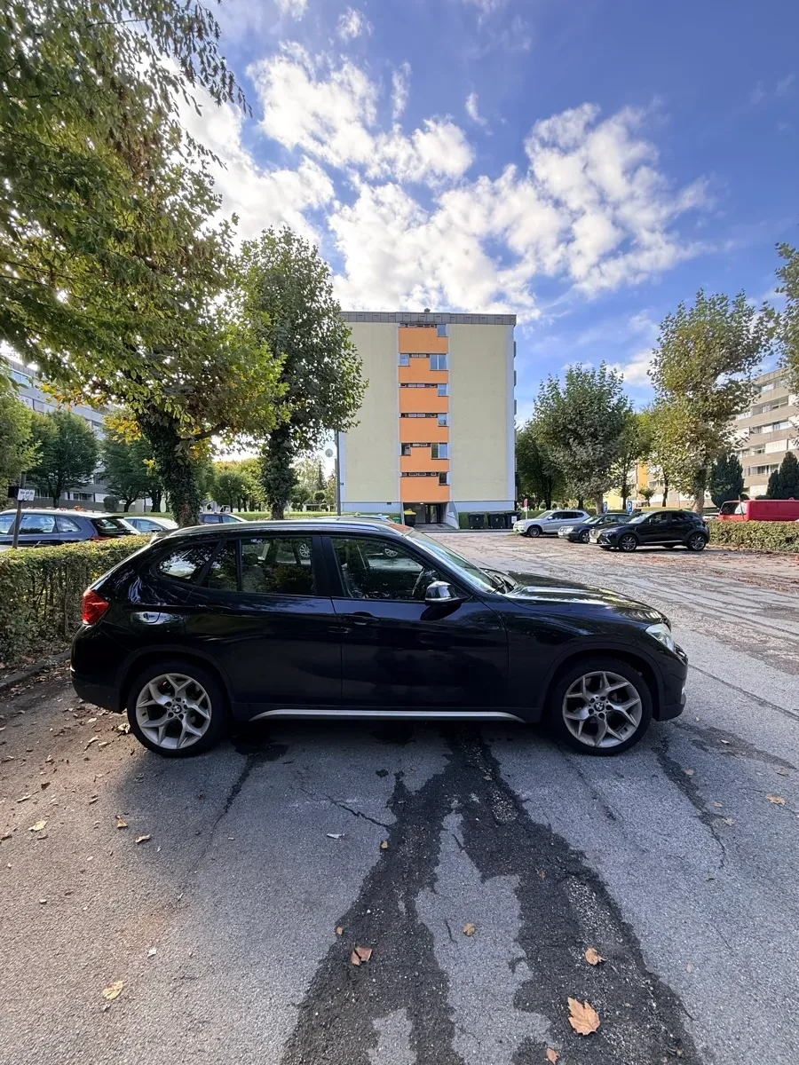 BMW X1 2012 photo 3