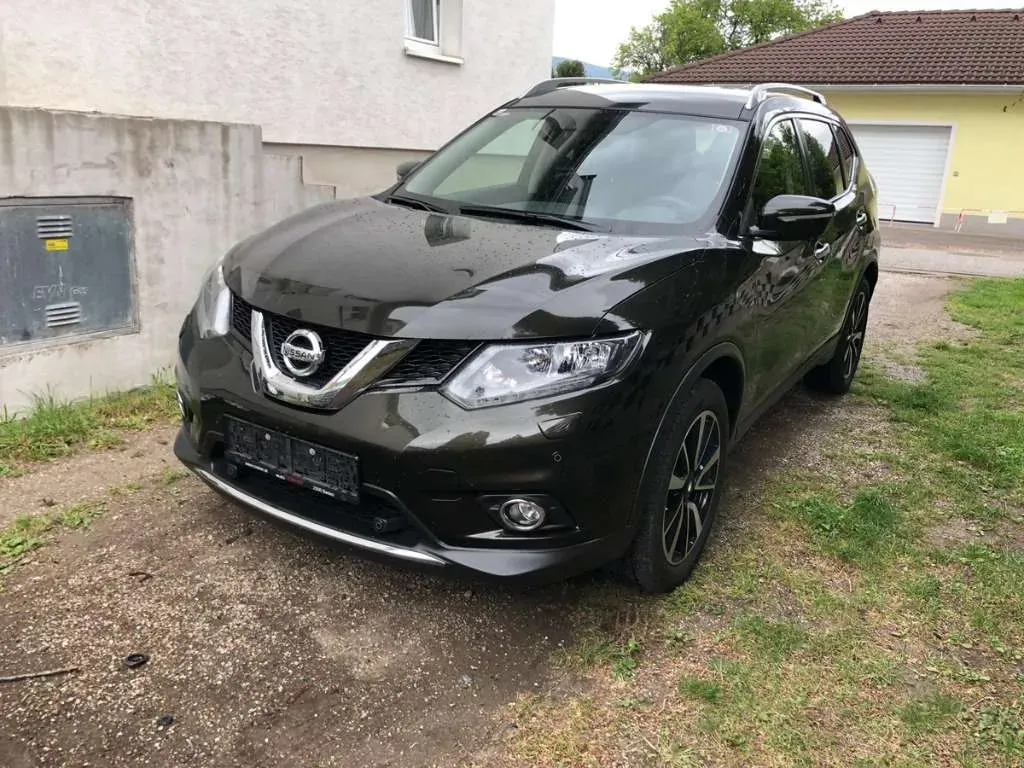 Nissan X-Trail 2015 photo 2