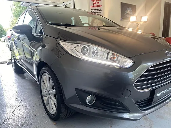 Ford Fiesta 2016 photo 2