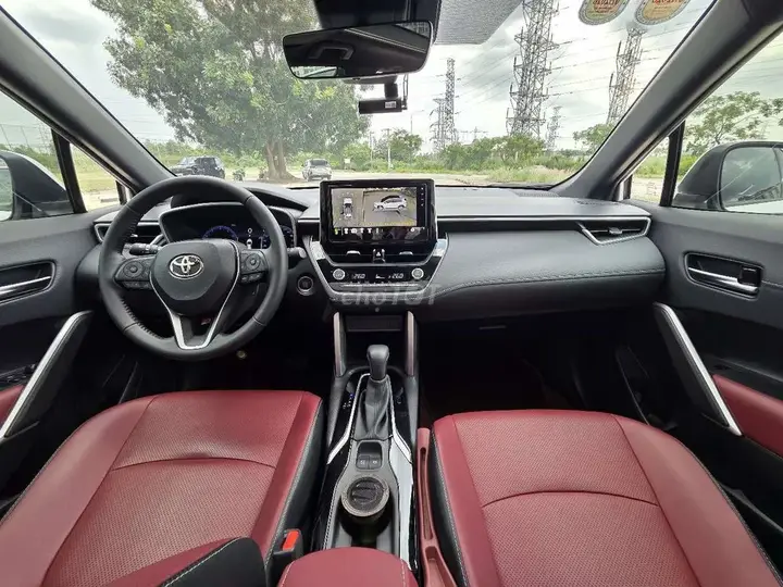 Toyota Corolla Cross 2025 photo 5